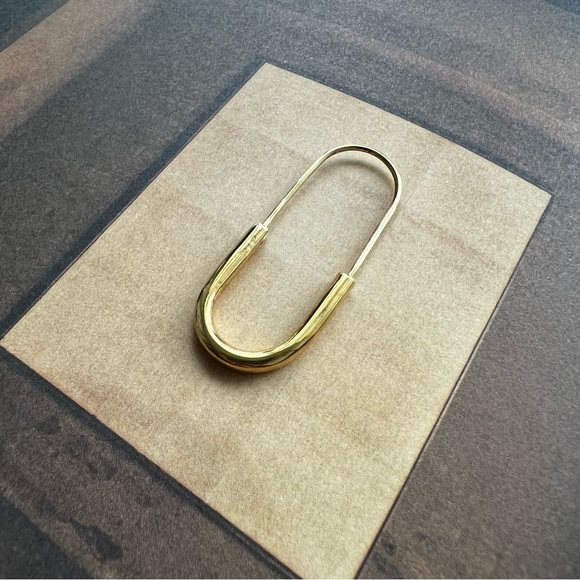 MARIA BLACK Single Gold Chance Earring - Picture 9 of 9